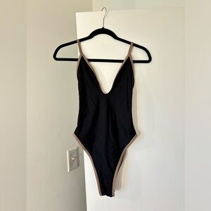 SoSo Swim black one piece